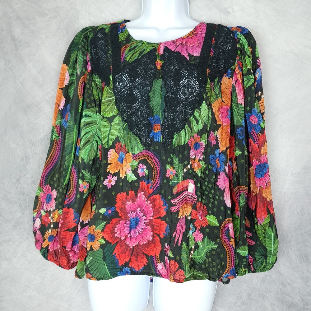 Farm Rio Blouse Womens Medium Black Multicolor Lace Floral Parrot Boho Top - Picture 1 of 16
